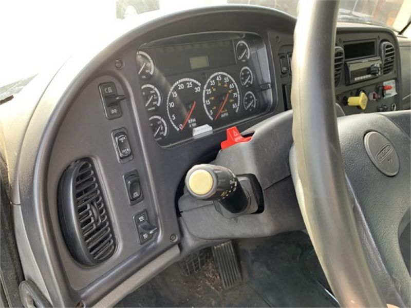 2005 FREIGHTLINER COLUMBIA 112 4089157041