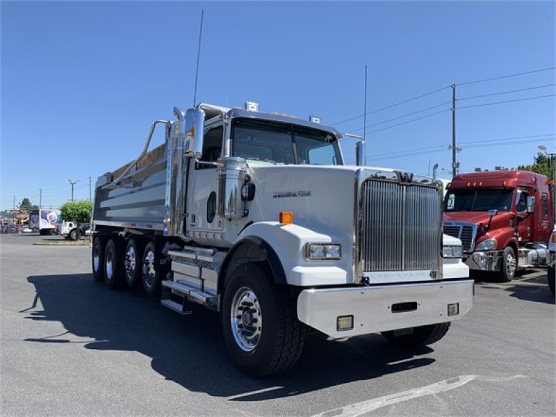 2020 WESTERN STAR 4900SF 5033311695