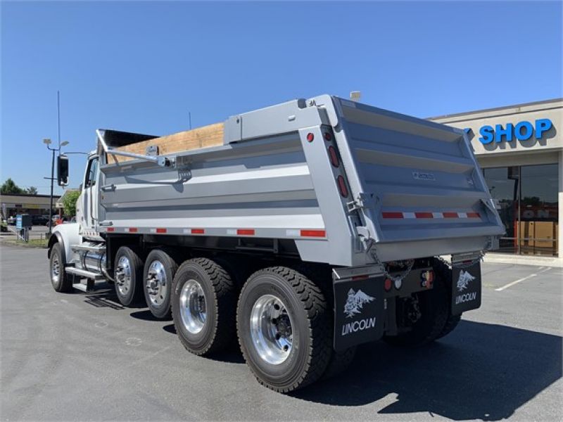 2020 WESTERN STAR 4900SF 5033311939