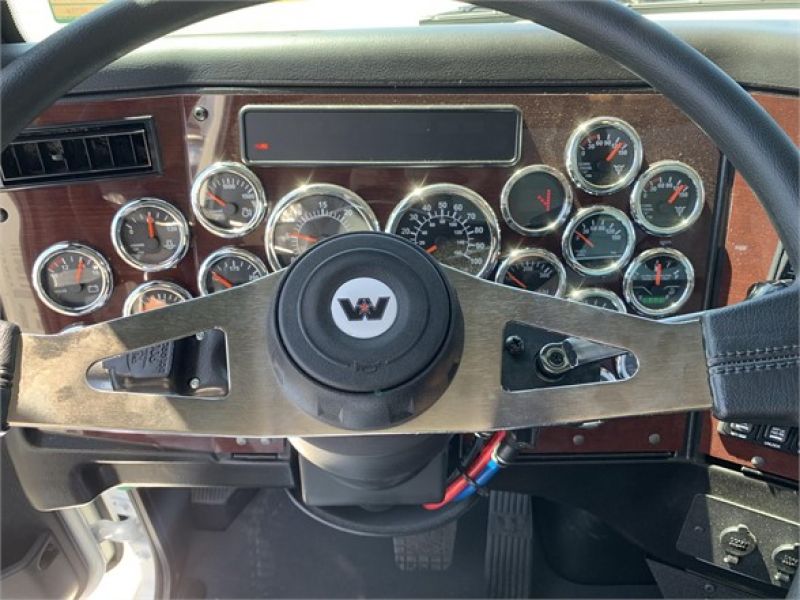2020 WESTERN STAR 4900SF 5033312001