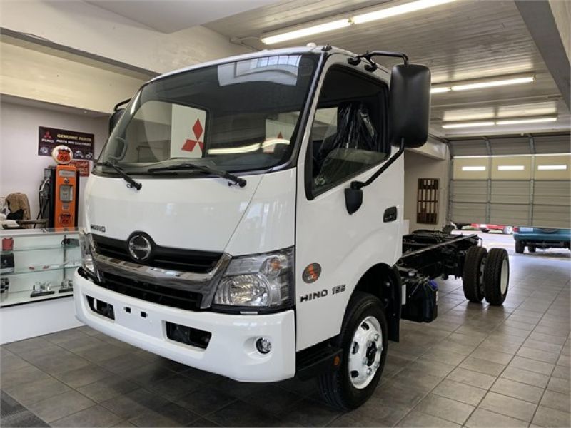 2020 HINO 155 5123568963