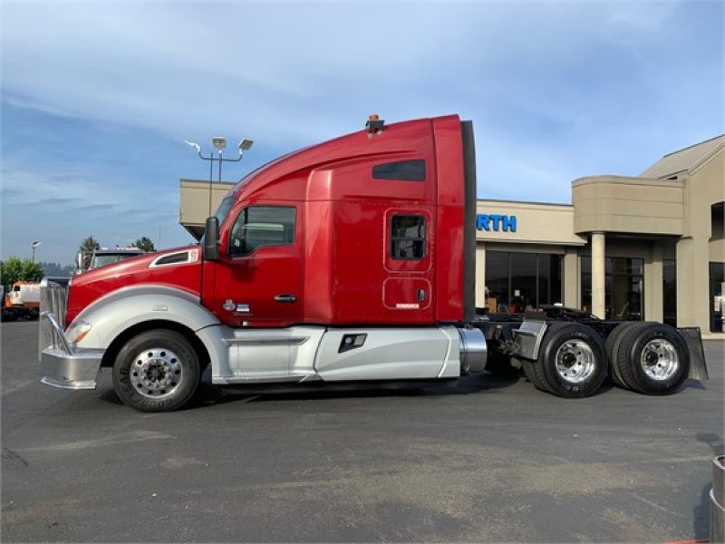 2015 KENWORTH T680 5210685057