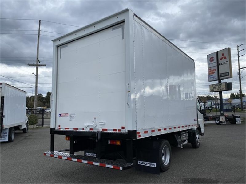 2017 MITSUBISHI FUSO FEC92S 5255555777