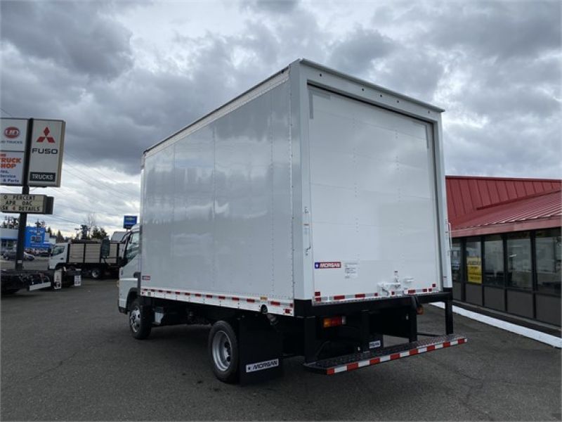 2017 MITSUBISHI FUSO FEC92S 5255555809