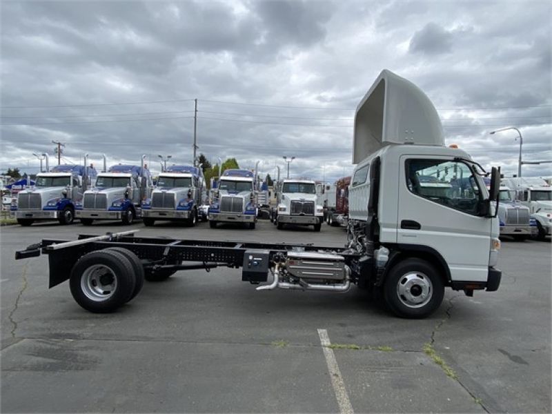 2017 MITSUBISHI FUSO CANTER FE130 6030750567