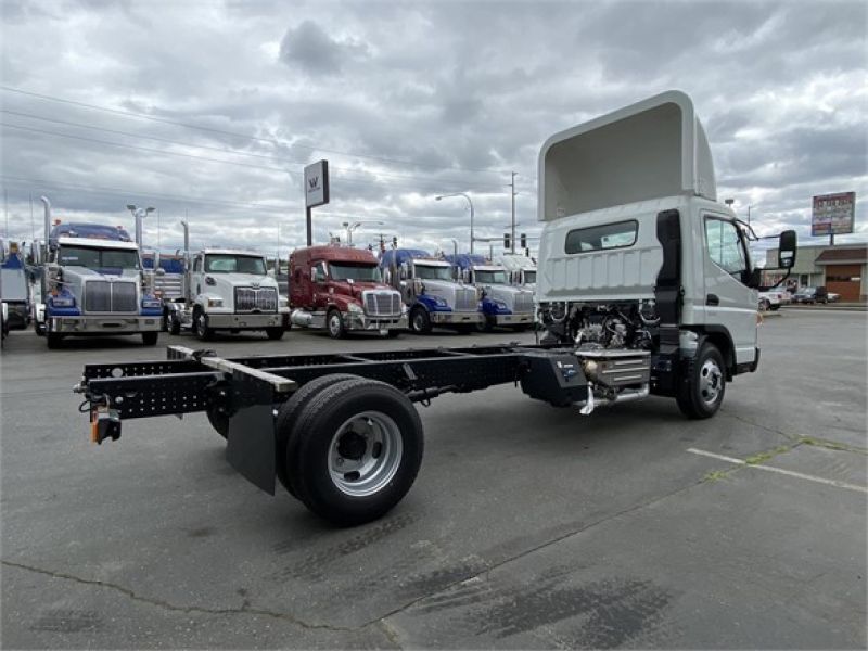 2017 MITSUBISHI FUSO CANTER FE130 6030750601