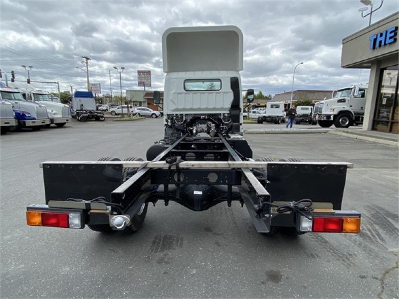 2017 MITSUBISHI FUSO CANTER FE130 6030750627