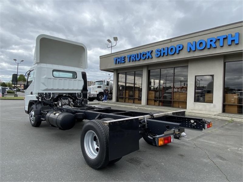 2017 MITSUBISHI FUSO CANTER FE130 6030750637
