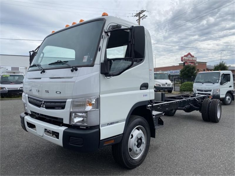 2020 MITSUBISHI FUSO FE180 6058076353