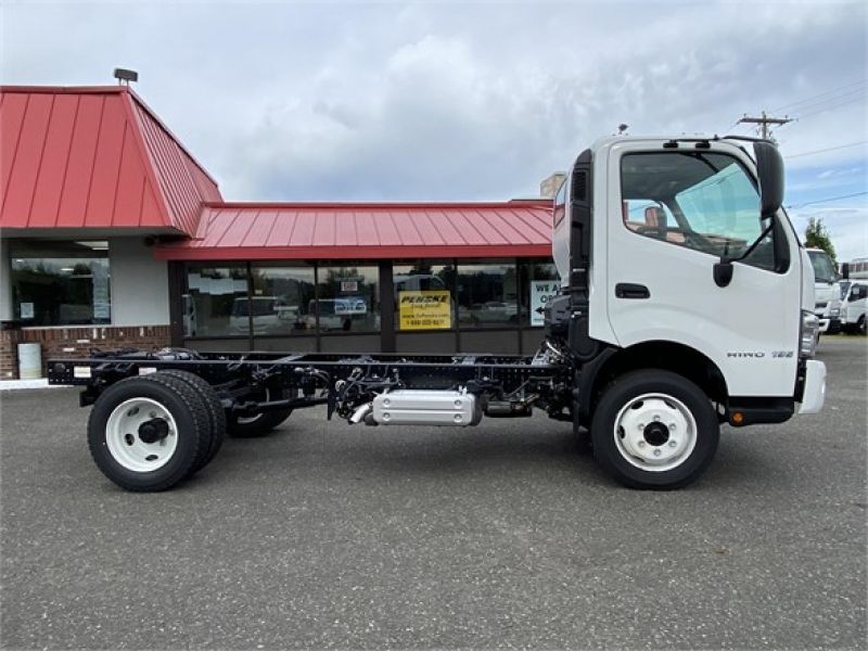 2020 HINO 195 6058089133