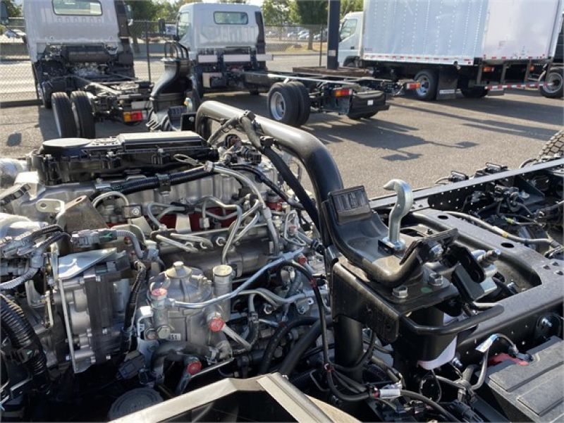 2020 HINO 195 6100842327