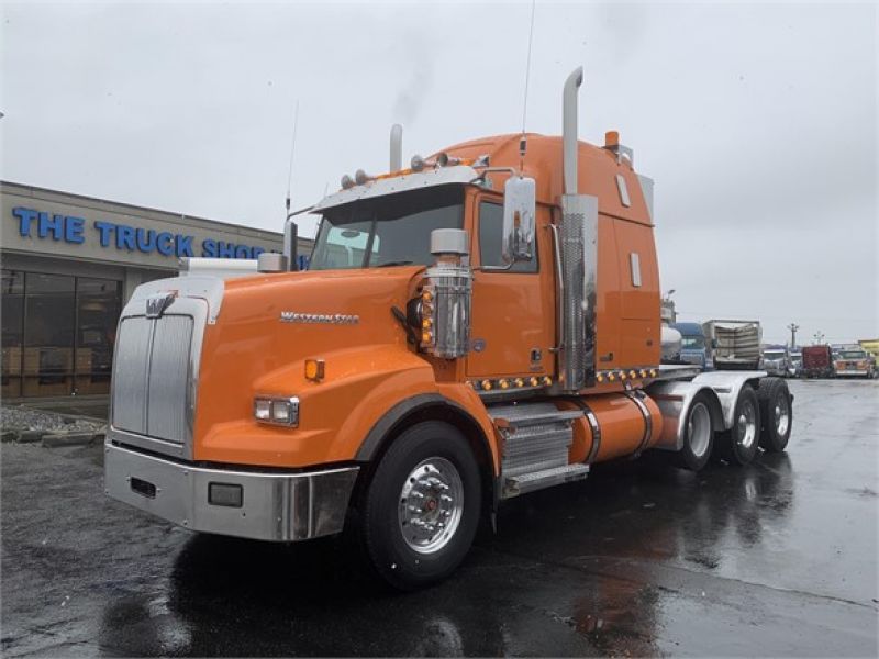 2017 WESTERN STAR 4900SA 5247857231