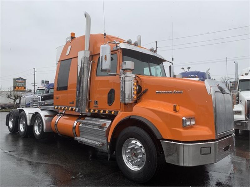 2017 WESTERN STAR 4900SA 5247857253