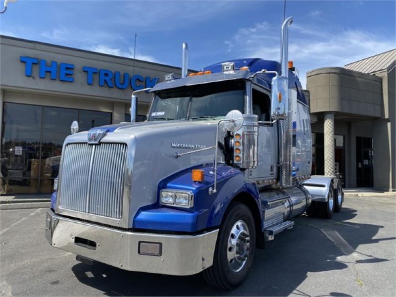 2016 WESTERN STAR 4900 6029817649