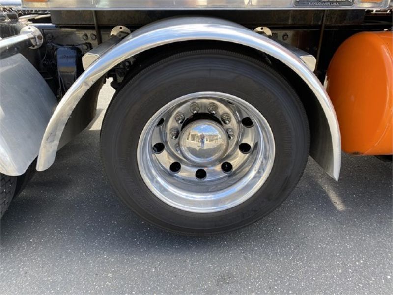 2017 WESTERN STAR 4900SA 6065618625