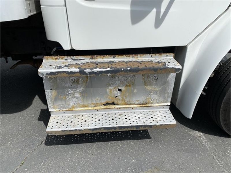 2014 FREIGHTLINER BUSINESS CLASS M2 106 6065609255