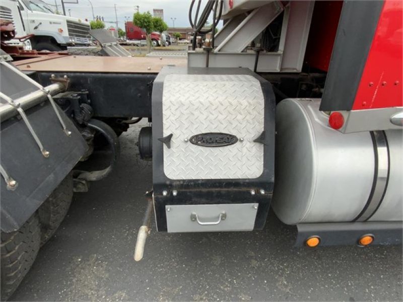 2004 KENWORTH T800 7077826375