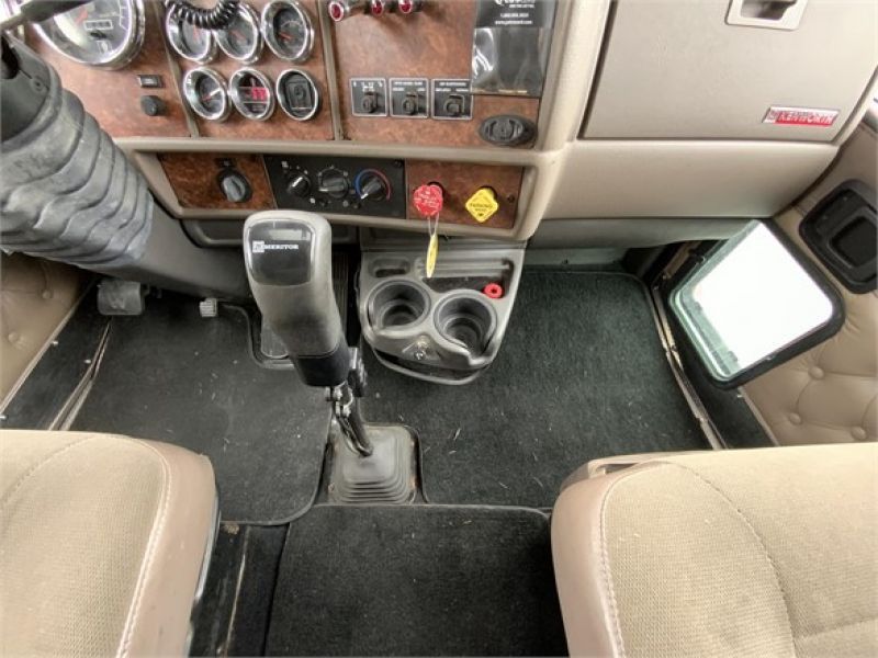 2004 KENWORTH T800 7077831633