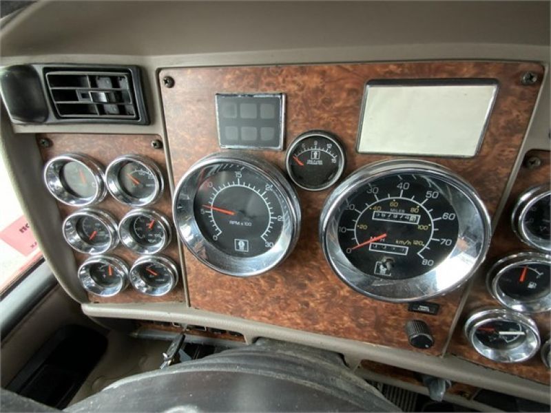 2004 KENWORTH T800 7077831799