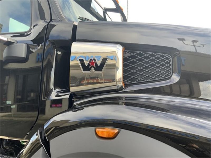 2021 WESTERN STAR 49X 7084226809