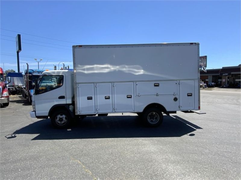 2007 MITSUBISHI FUSO FE84D 7084751055