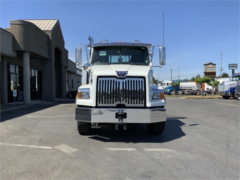 2022 WESTERN STAR 4700 7142948999