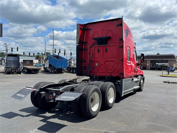 2020 FREIGHTLINER CASCADIA 125 7273351222