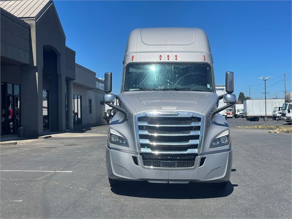 2019 FREIGHTLINER CASCADIA 126 7276668847