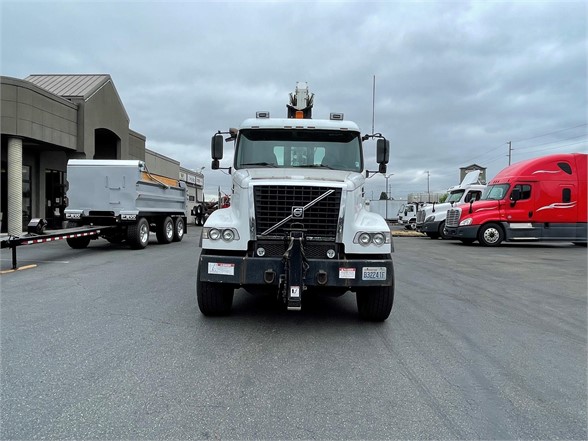 2007 VOLVO VHD64B200 7281517135